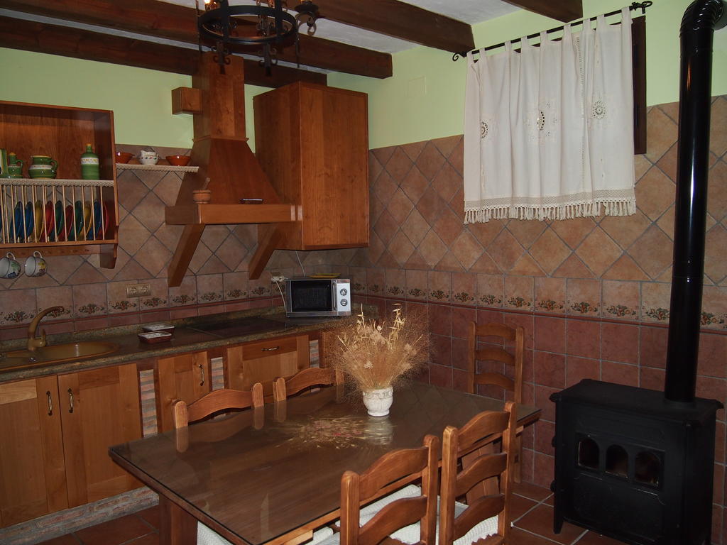 Gasthaus Vivienda Turistica Rural Casa Camilo Segura de la Sierra Zimmer foto